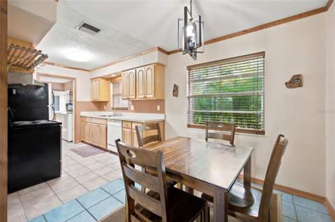 40847 County Road 439, Umatilla FL - photo 8 of 57