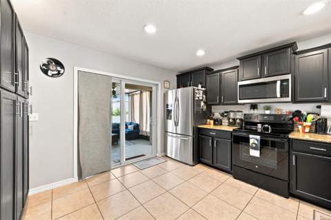 1111 Seminole Sky Drive, Ruskin FL - photo 17 of 54