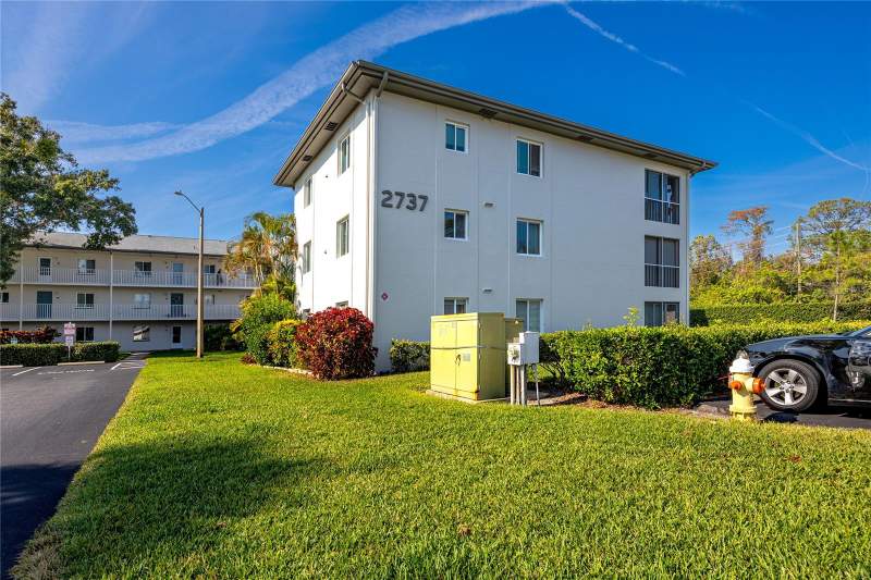 2 bedroom Condominium at 2737 Enterprise Road #112, Oaks Of Northwood Condo, Clearwater — photo 2