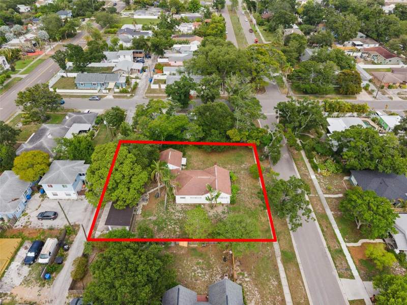 5 bedroom Single Family Residence at 4605 8th Avenue, Waldomar Groves, St Petersburg — photo 3