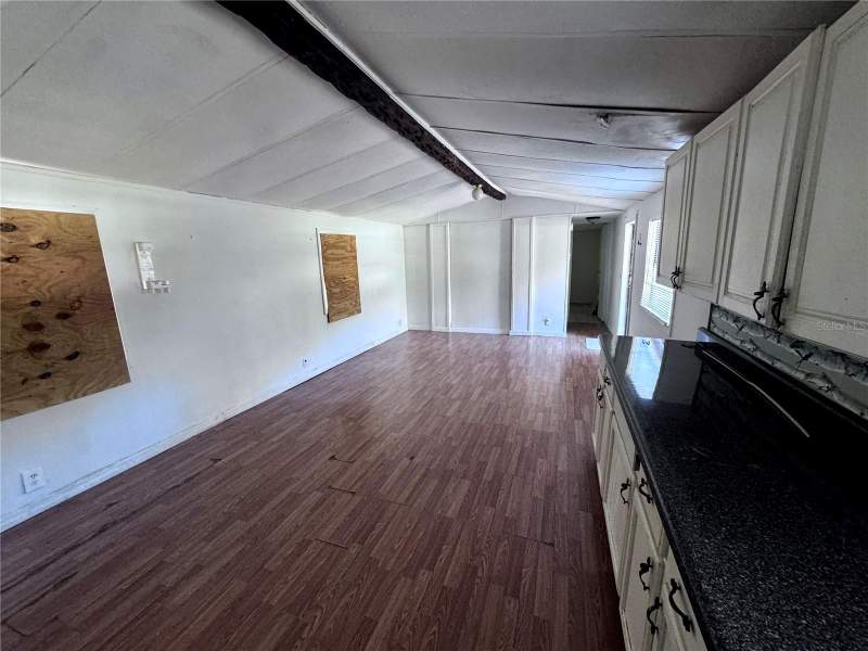 2 bedroom Manufactured Home at 13330 SW 9th Lane, Rainbow Park Un 08, Ocala — photo 3