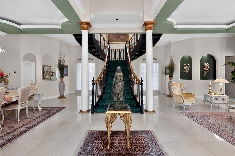 5 bedroom Single Family Residence at 7957 S Park Place, South Bay Sec 04, Orlando — photo 2