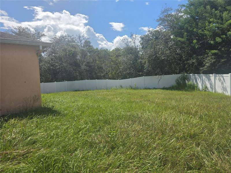 4 bedroom Single Family Residence at 1704 Snook Place, Poinciana Nbrhd 04 Village 07, Poinciana — photo 5