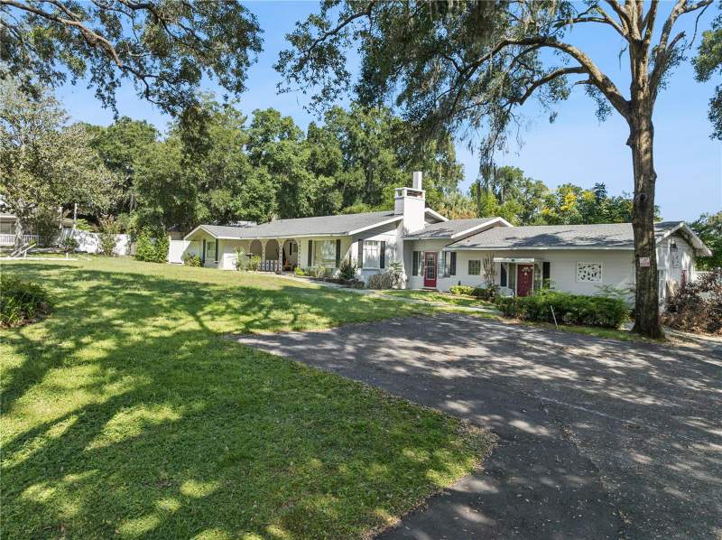 3 bedroom Single Family Residence at 1505 E Crooked Lake Drive, King Homestead, Eustis — photo 4