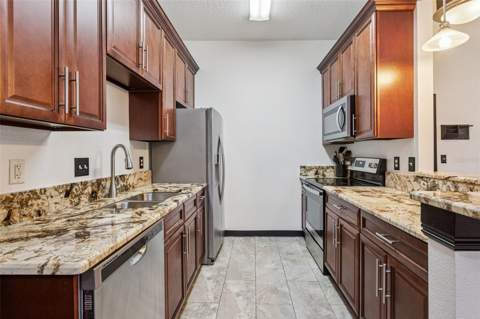 145 N Pearl Lake Cswy #208, Altamonte Springs FL - photo 10 of 23