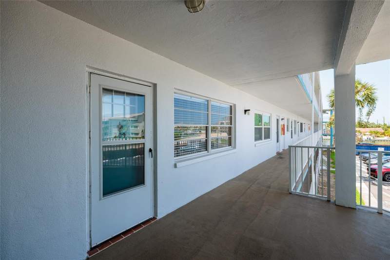 2 bedroom Condominium at 1893 Shore Drive #209, Shore Plaza Bldg, South Pasadena — photo 3