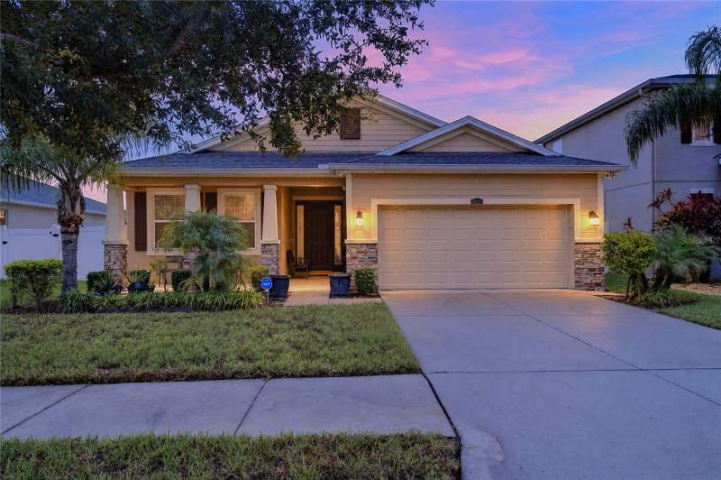 10619 SCENIC HOLLOW DRIVE home for sale in Riverview Meadows