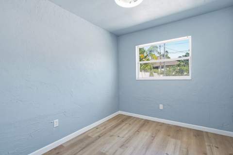 8143 Overlook Place, St Petersburg FL - photo 7 of 22