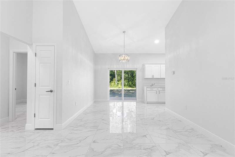 3 bedroom Single Family Residence at 15223 SE 61st Court, Summerfield Terrace, Summerfield — photo 3