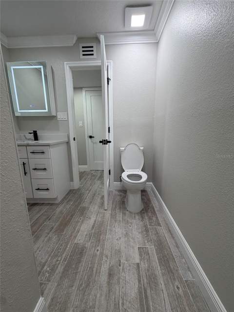 8715 Driftwood Drive, Tampa FL - photo 23 of 41
