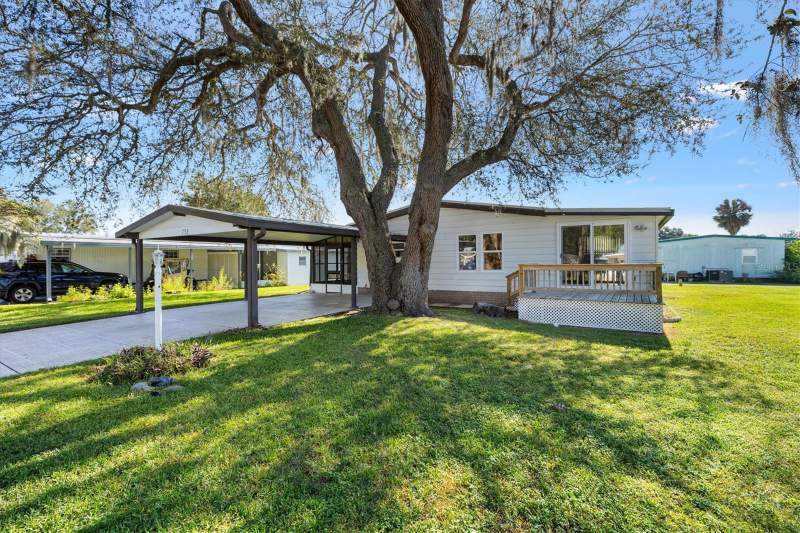 3 bedroom Manufactured Home at 732 Royal Palm Avenue, Orange Blossom Gardens Unit 03-1B, The Villages — photo 2