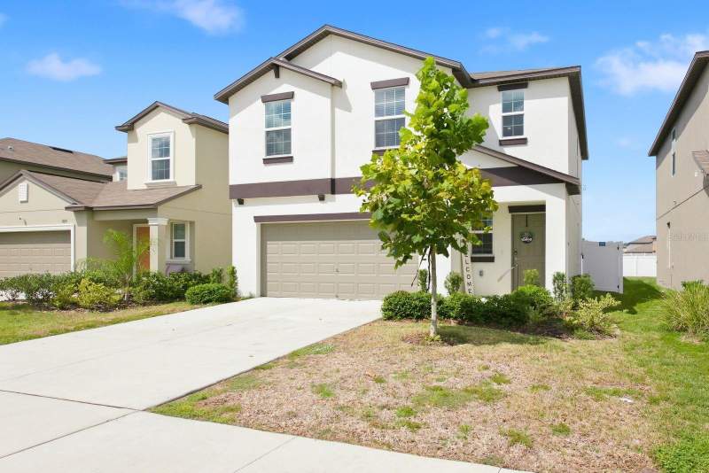 4 bedroom Single Family Residence at 13643 Newbridge Street, Avalon East, Spring Hill — photo 3