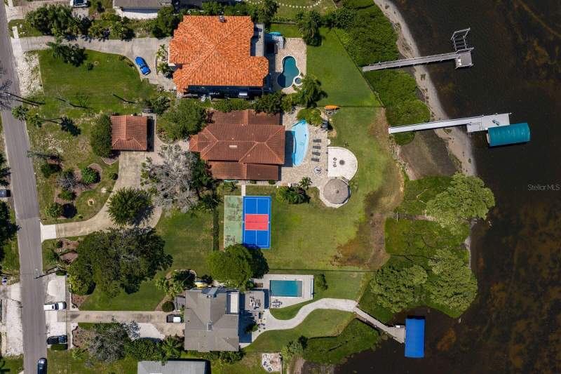 4 bedroom Single Family Residence at 1632 Sea Breeze Drive, Sea Breeze Island, Tarpon Springs — photo 4