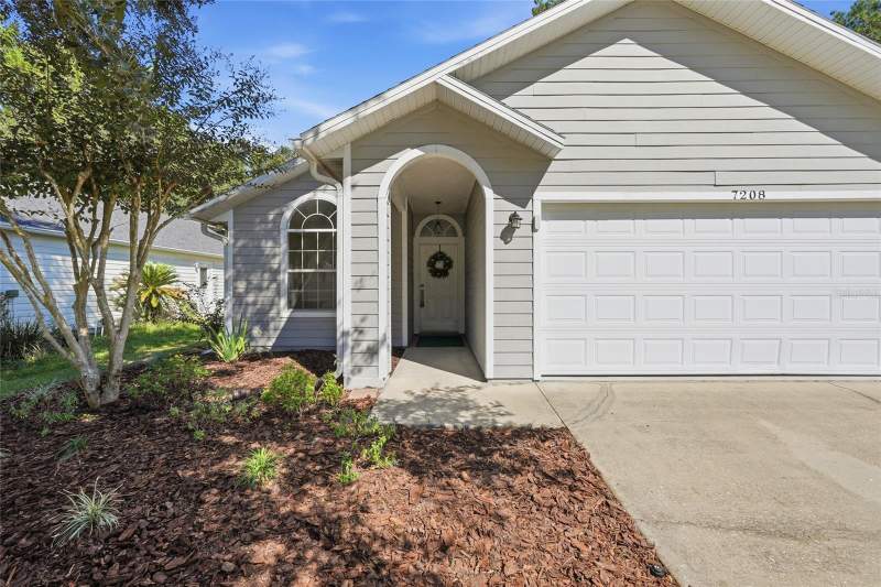 3 bedroom Single Family Residence at 7208 NW 121st Avenue, Turkey Creek, Alachua — photo 4