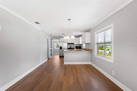 39014 Kirkland Drive, Zephyrhills FL - photo 14 of 28