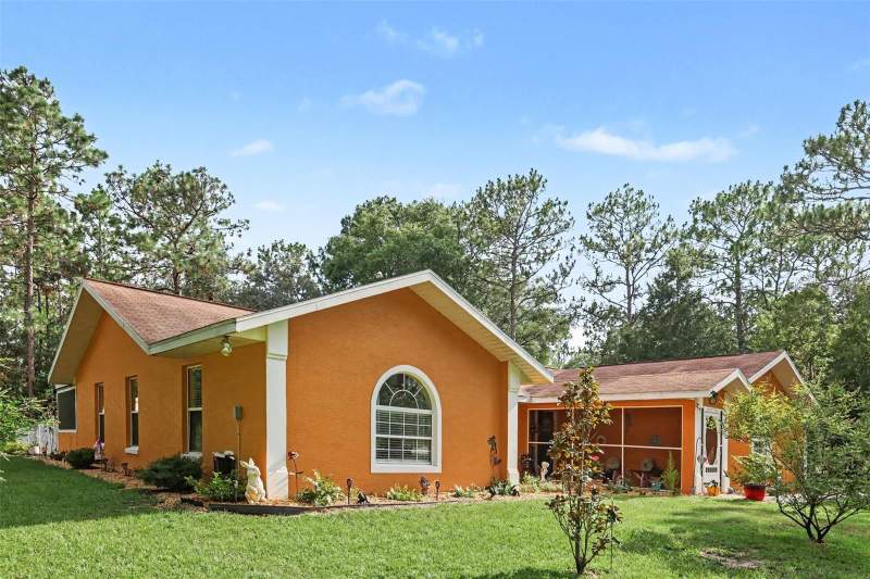 4 bedroom Single Family Residence at 18018 SW 68th Loop, Rainbow Springs, Dunnellon — photo 3