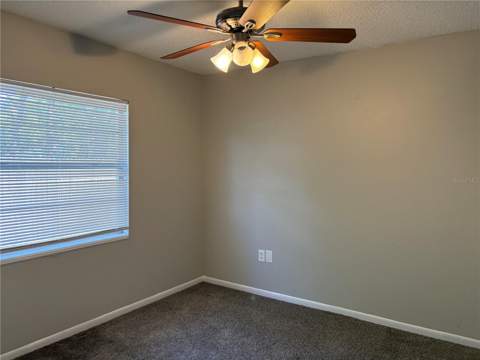 2285 Crystal Grove Lane, Lakeland FL - photo 12 of 47