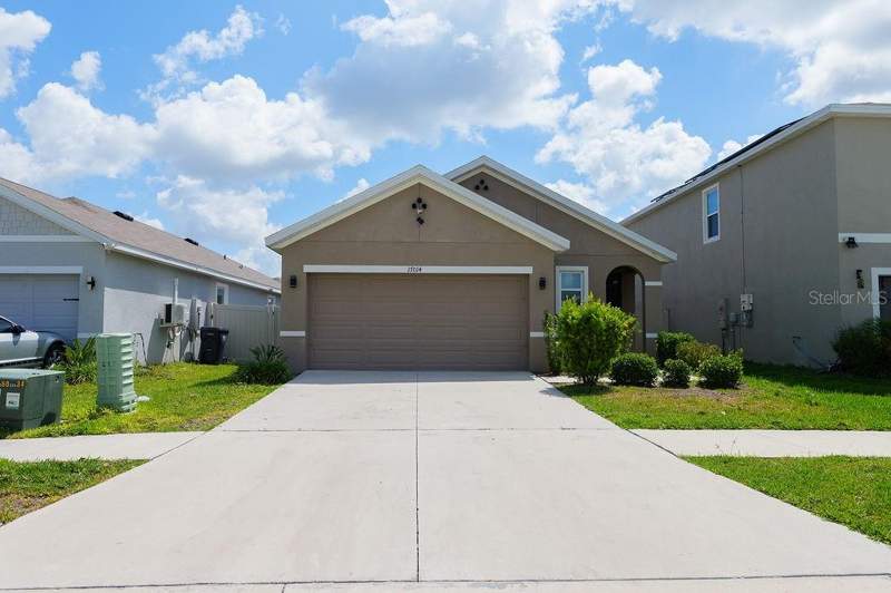 3 bedroom Single Family Residence at 17014 Blister Wing Drive, Southshore Bay, Wimauma — photo 2