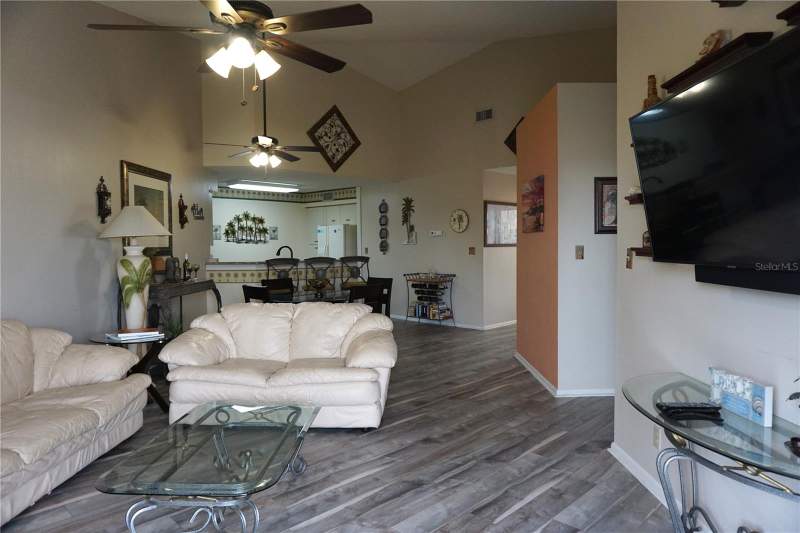 2 bedroom Condominium at 6011 Bahia Del Mar Boulevard #255, Vista Verde Unit 1, St Petersburg — photo 5