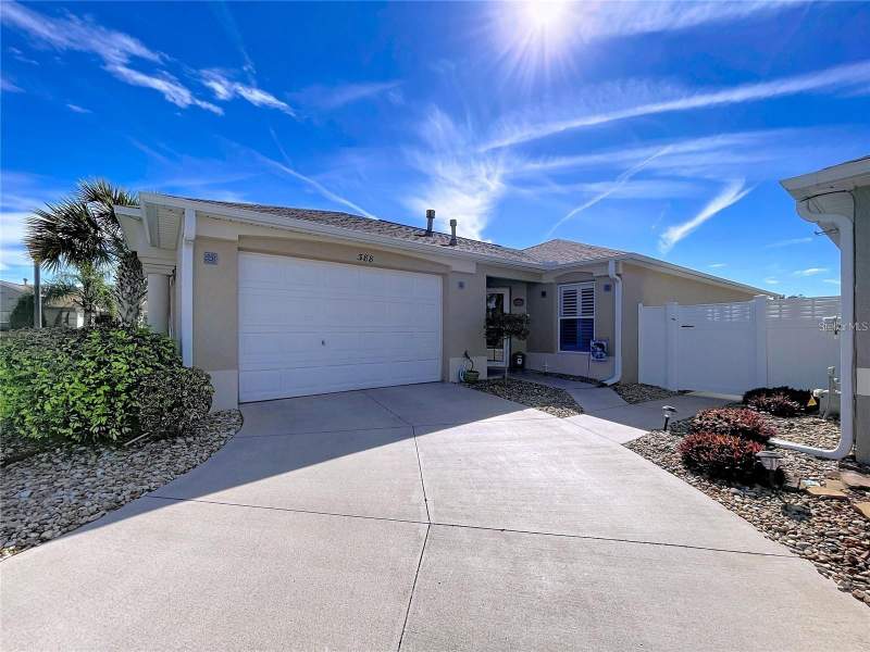2 bedroom Villa at 388 Bradley Terrace, Villages Of Sumter Alexa Villas, The Villages — photo 3