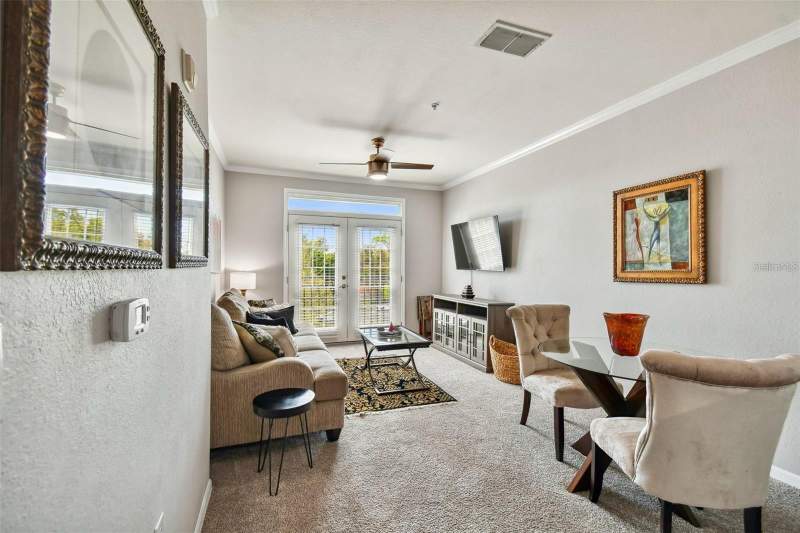 1 bedroom Condominium at 4221 W Spruce Street #2323, Villa Sonoma At International, Tampa — photo 3