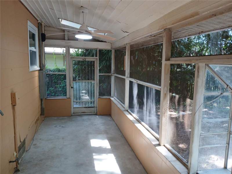 2 bedroom Single Family Residence at 2005 Jefferson Avenue, Bel-Air Sanford, Sanford — photo 4