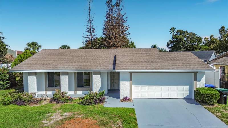 2323 TOWERBRIDGE STREET home for sale in Sky Lake South