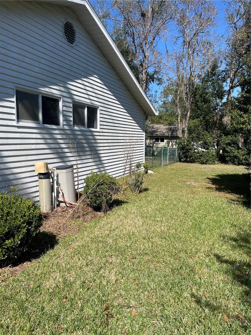 2 bedroom Single Family Residence at 10967 SW 81st Avenue, Oak Run Nbrhd 06, Ocala — photo 2
