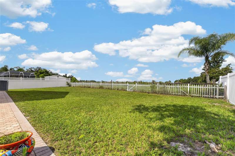 4 bedroom Single Family Residence at 10303 Tarragon Drive, Boyette Springs, Riverview — photo 4