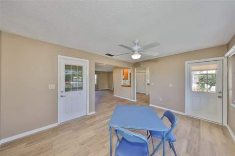 1529 Allegheny Drive, Sun City Center FL - photo 9 of 30
