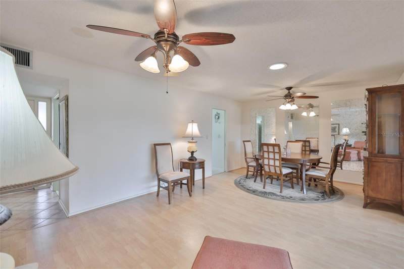 2 bedroom Single Family Residence at 1525 Allegheny Drive, Del Webbs Sun City Florida Un, Sun City Center — photo 4