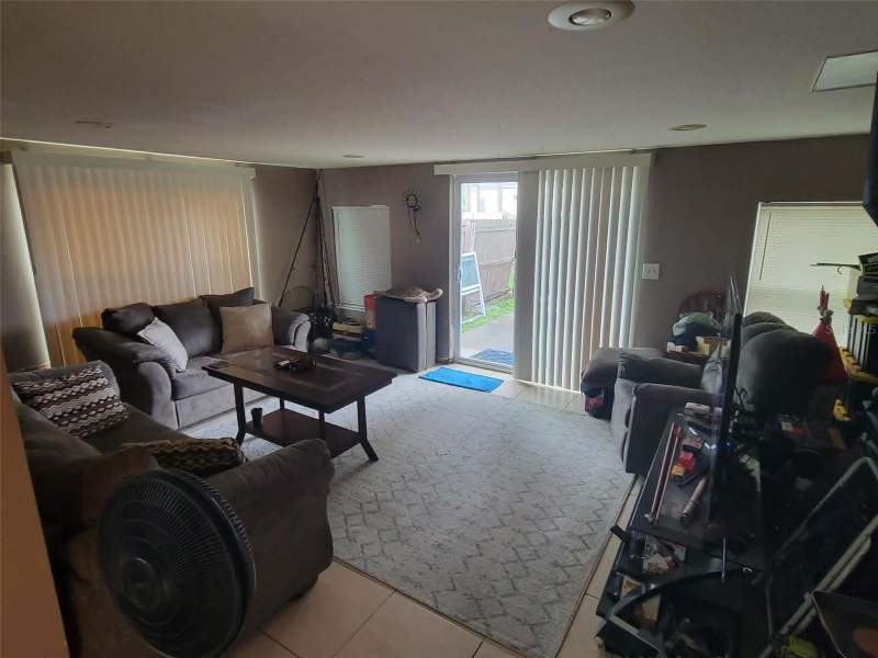 2 bedroom Single Family Residence at 8446 Waverly Road, Rio Vista Blk 26 Pt Rep, St Petersburg — photo 3