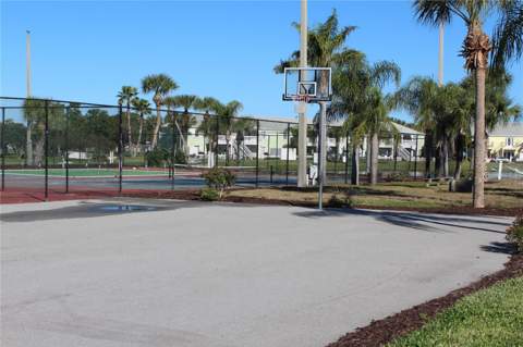 4784 Beach Drive #B, St Petersburg FL - photo 15 of 40
