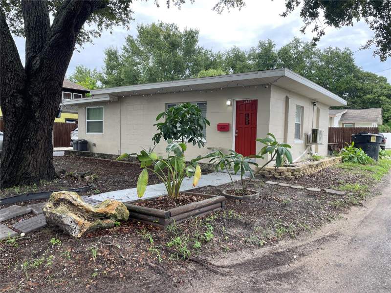 1 bedroom Single Family Residence at 2829 21st Street, Pine City Sub Rep, St Petersburg — photo 2