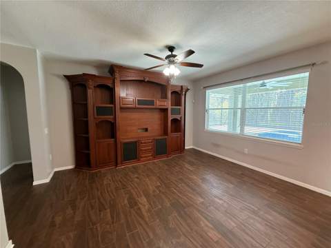2260 Tradewinds Drive, Kissimmee FL - photo 6 of 32