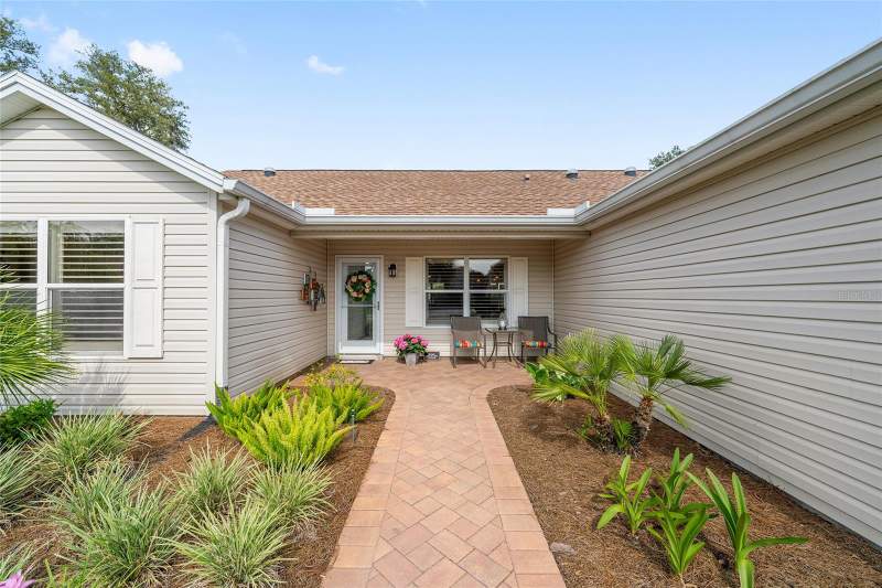 3 bedroom Single Family Residence at 9304 SE 170th Humphreys Loop, The Villages, The Villages — photo 4