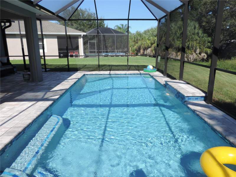 3 bedroom Single Family Residence at 5070 Layton Drive, Ventura Village, Venice — photo 2