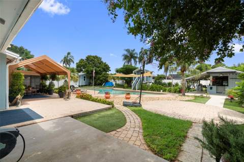 7103 Creekside Court, Tampa FL - photo 13 of 75