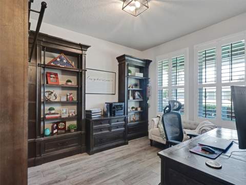 2505 Early Dawn Court, Valrico FL - photo 18 of 36