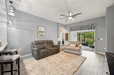6501 Bridgecrest Drive, Lithia FL - photo 18 of 55