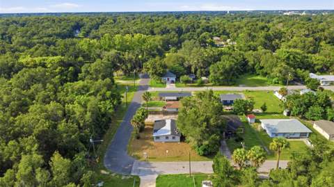 921 S Salisbury Avenue, Deland FL - photo 11 of 27