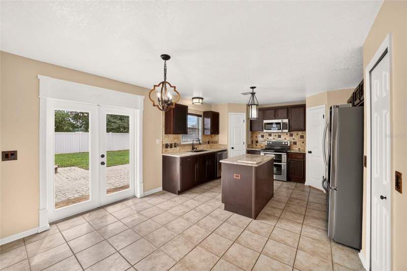 5 bedroom Single Family Residence at 6934 SW 129th Street, Marion Oaks Un 10, Ocala — photo 5