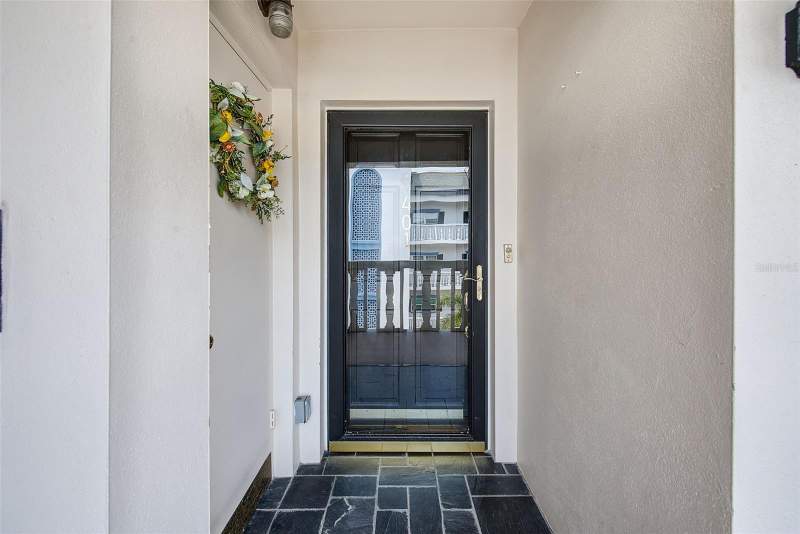 3 bedroom Condominium at 131 Bluff View Drive #401, Port Belleair 4 Condo, Belleair Bluffs — photo 2