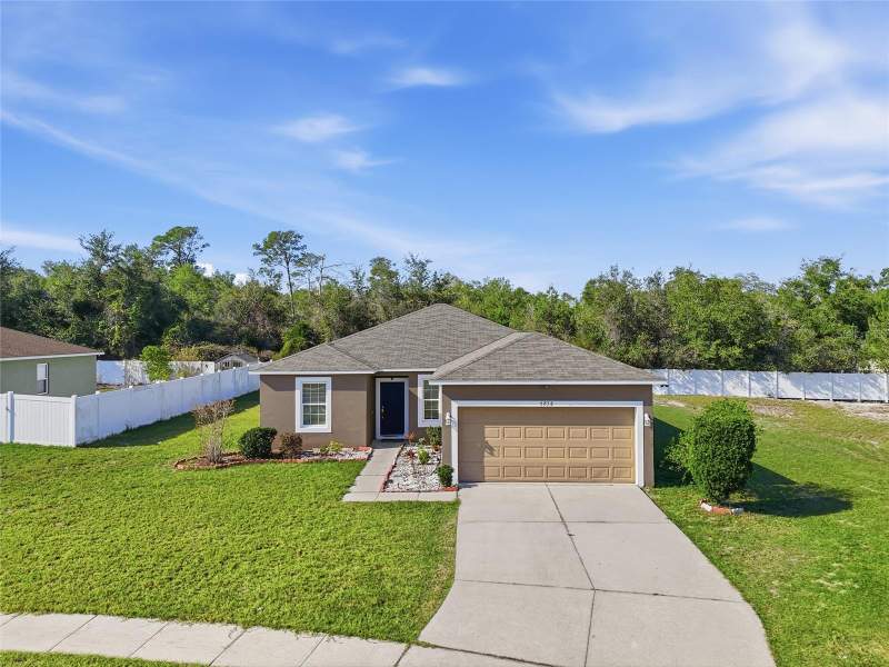 4 bedroom Single Family Residence at 7878 Tanbier Drive, Robinson Hills, Orlando — photo 2