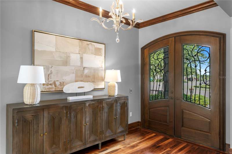 4 bedroom Single Family Residence at 401 Snell Isle Boulevard, Snell Isle Brightwaters Rep Pts Of Sec 1 & 2, St Petersburg — photo 5