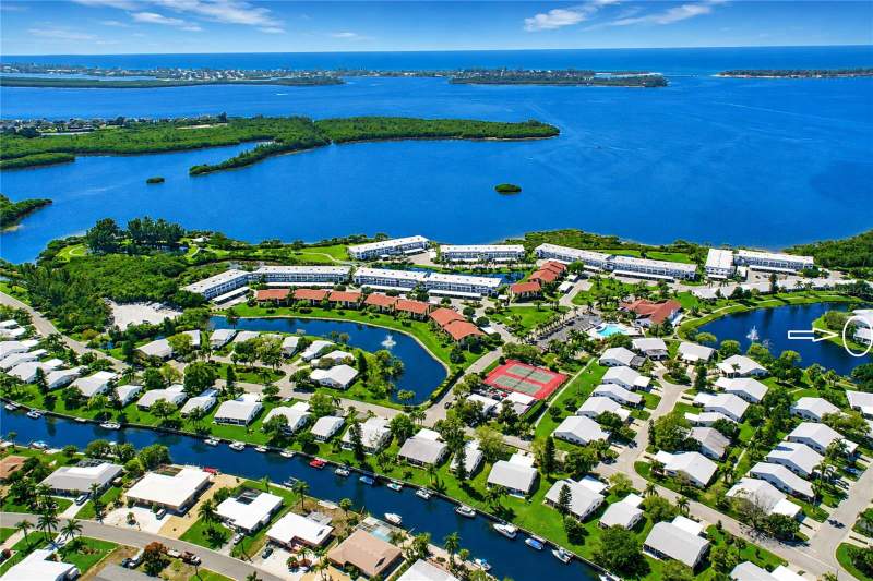 2 bedroom Condominium at 4605 Lexington Circle, Mount Vernon Ph 2, Bradenton — photo 2