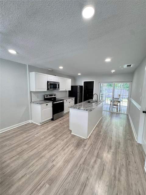 8043 Puffin Drive, Orlando FL - photo 6 of 6