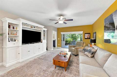 5305 Stoic Vale Drive, Wimauma FL - photo 8 of 68