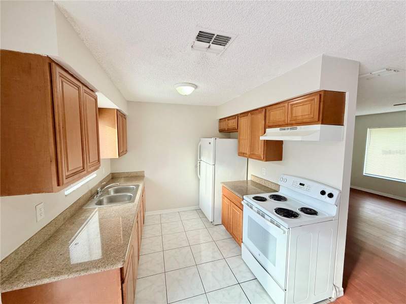 3 bedroom Single Family Residence at 661 Gulliver Avenue, Deltona Lakes Unit 21, Deltona — photo 3