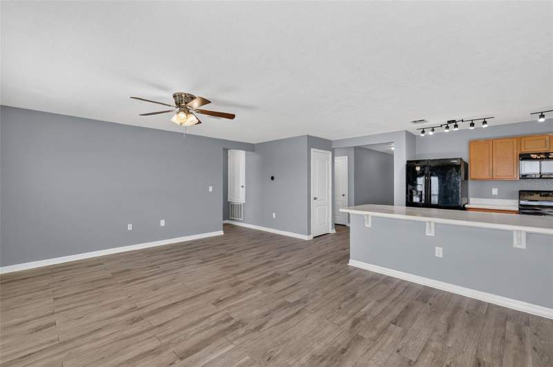 3 bedroom Single Family Residence at 2465 Begonia Street, Gdns/Lake Jackson Rdg Ph 3, Mascotte — photo 5